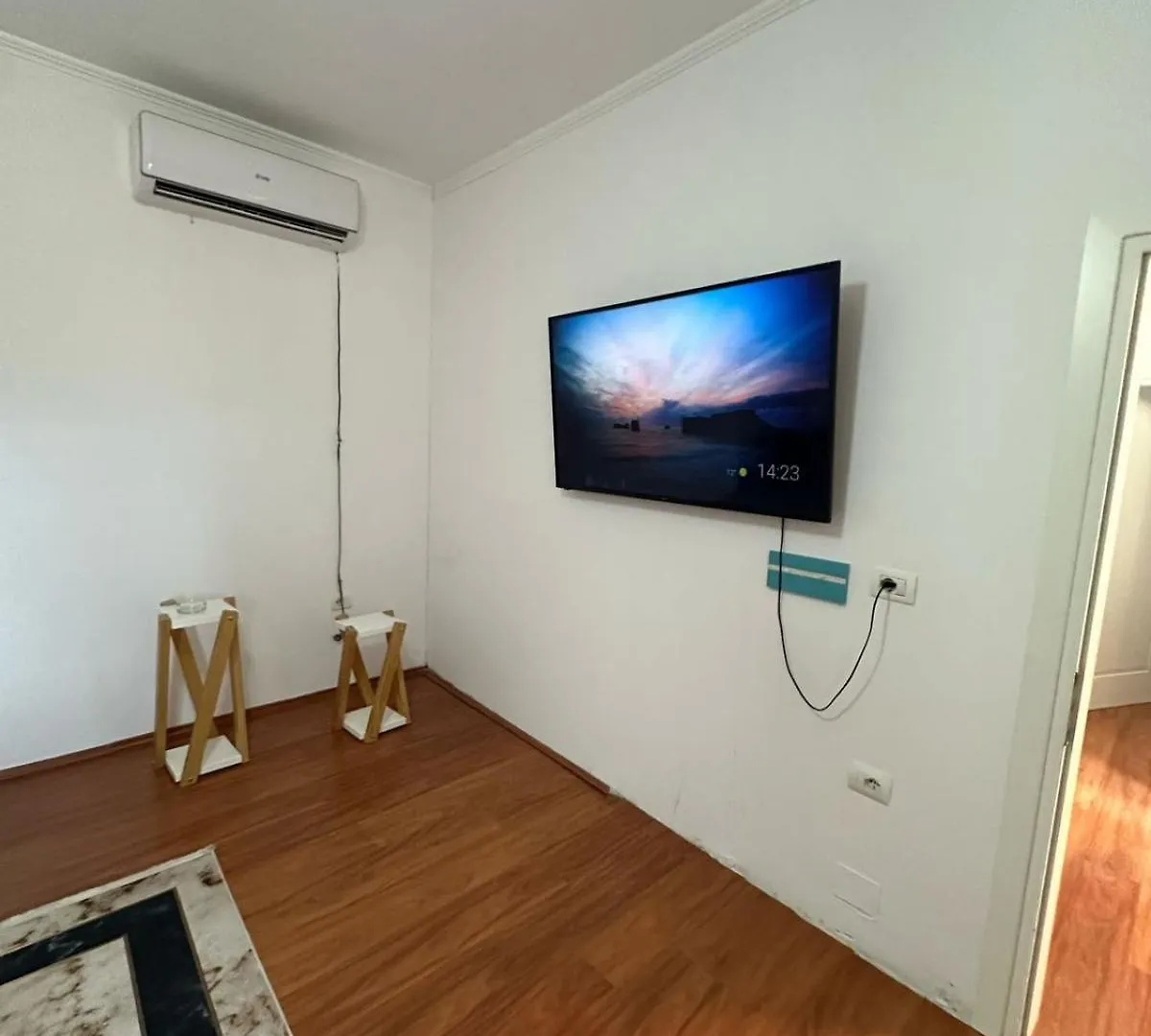 Elby Apartment ,Airport Pick Up Drop Off Berat