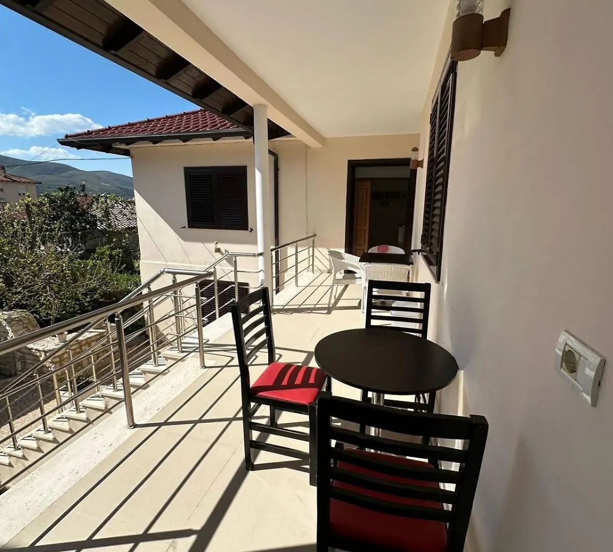 Elby Apartment ,Airport Pick Up Drop Off Berat